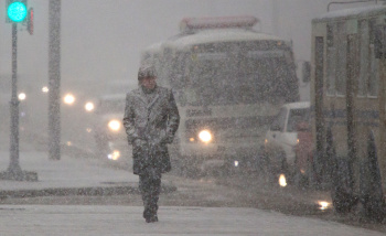 Первые снегопады в регионах России
