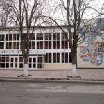 РПЦ отобрала здание у театра кукол из-за старого фундамента