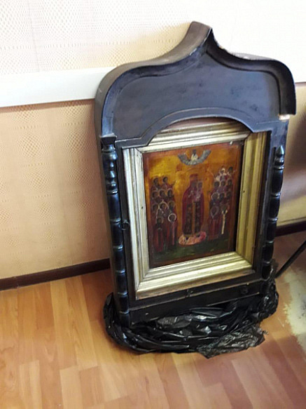 Сотрудница соцзащиты в Ростовской области украла из дома умершей подопечной ценную икону